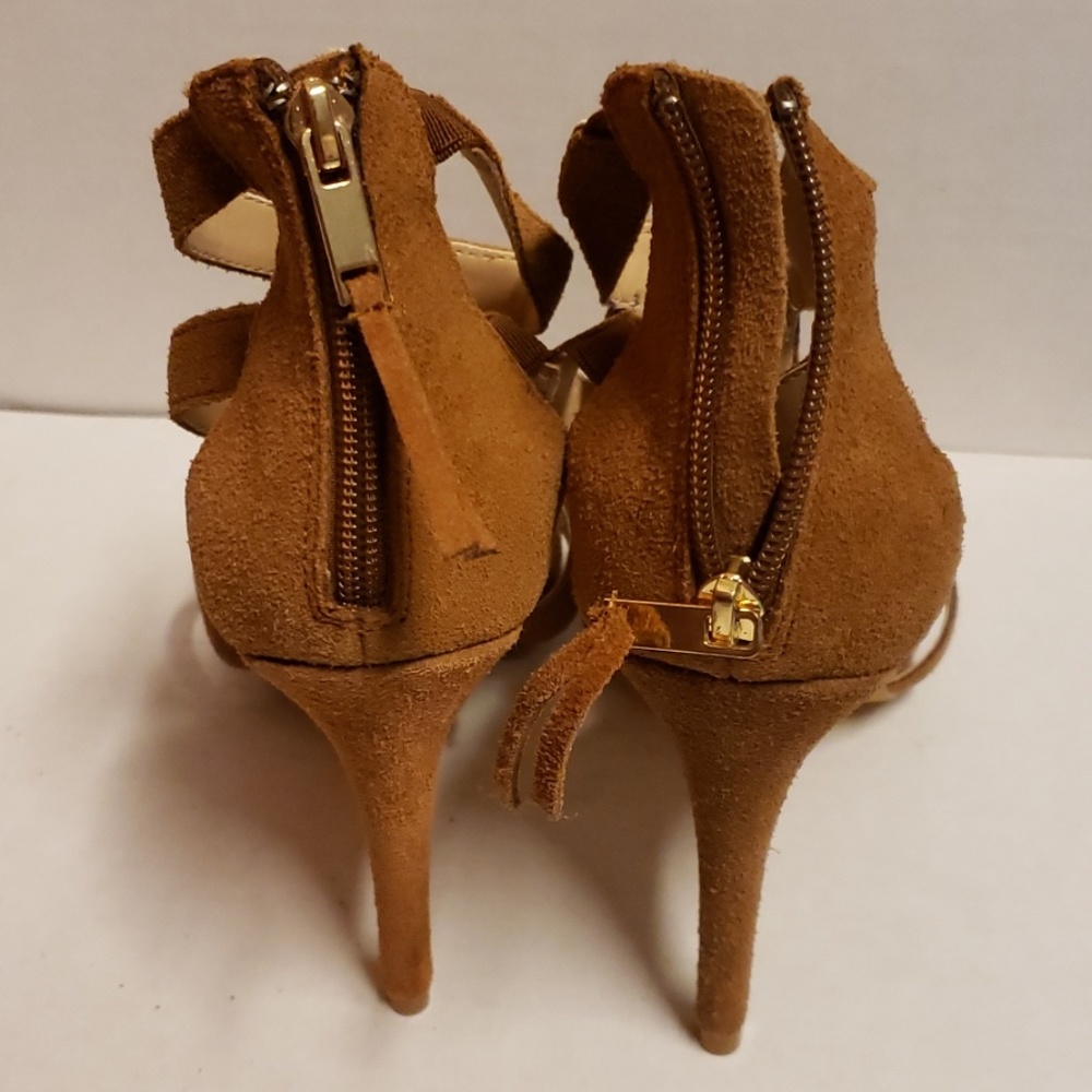 NWOT- Steve Madden heels - Picture 4 of 6
